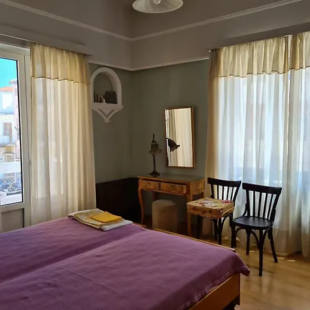 Apartment Marichris's Place