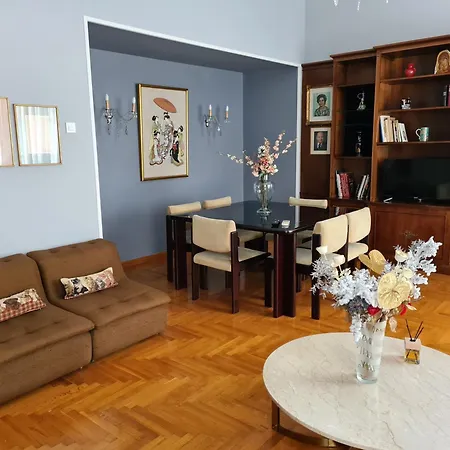 Marichris's Place Apartment *