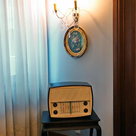 Marichris's Place Appartamento *