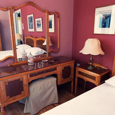 Marichris's Place Апартаменты